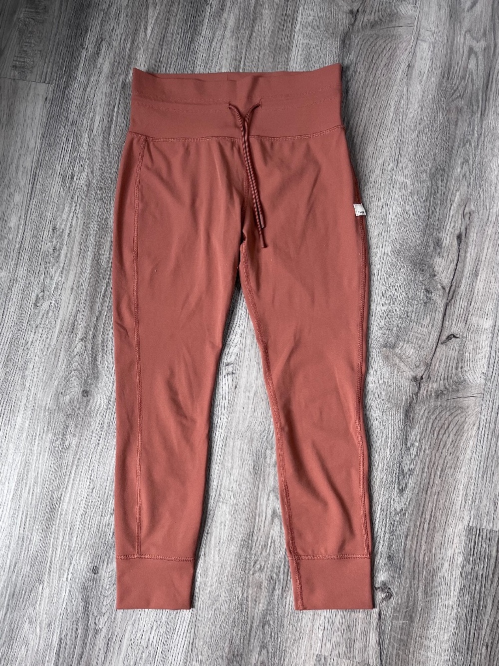 Vuori Daily Legging Jogger Pants Womens M High Rise Pull On Yoga Lounge Stretch